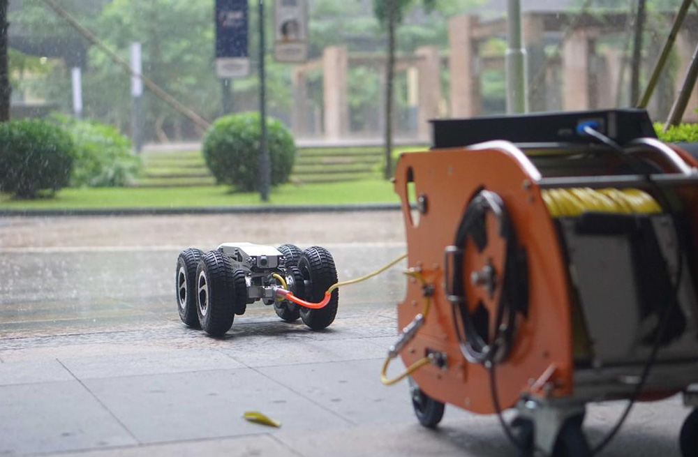 285锁五管道检测机器人